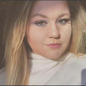 Meet your Posher, Kylie